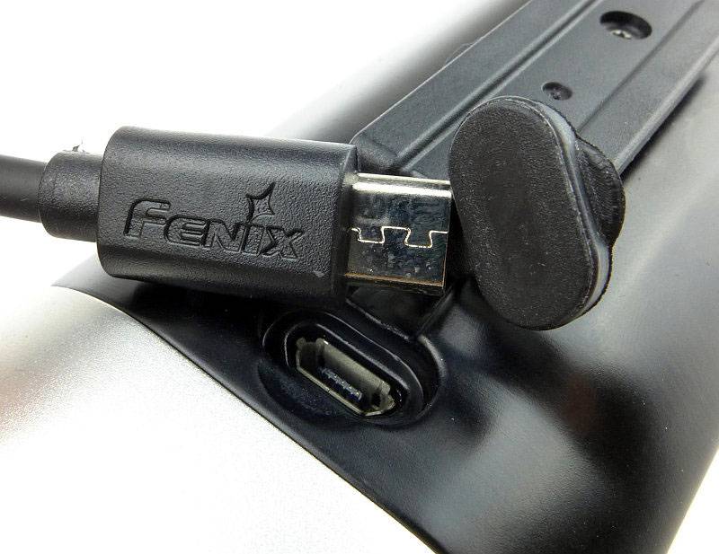 photo 15 Fenix BC30R USB connect P1150902.jpg