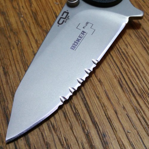 https://tacticalreviews.co.uk/wp/wp-content/uploads/2016/03/Trance-42-mid-blade-only-800-IMG_20160320_193134-500x500.jpg