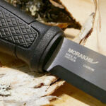 Morakniv have produced the Garberg in Carbon Steel