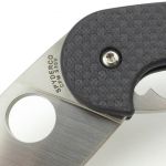 With the blade part open you can see the stop-pin cut-out at the base of the flipper tab.