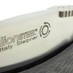 Sleipner steel is used for the blade.