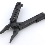 The pliers are sprung so the handles open themselves.