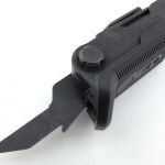 Once fully open the lock slides back forwards to lock the tool in place.