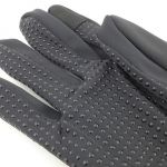 The entire palm/finger grip surface is covered with rubber spots.