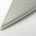 A very fine blade tip.