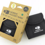 The pocket saw comes in a pouch.