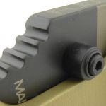 Deep thumb jimping provides extra grip.