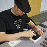 Testing the heel of the blade.