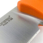 Smooth plunge line and sharpening choil.