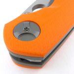 Full of design details and finishing touches. Here the pivot bolt adds interest.