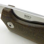 Blade steel is N690.